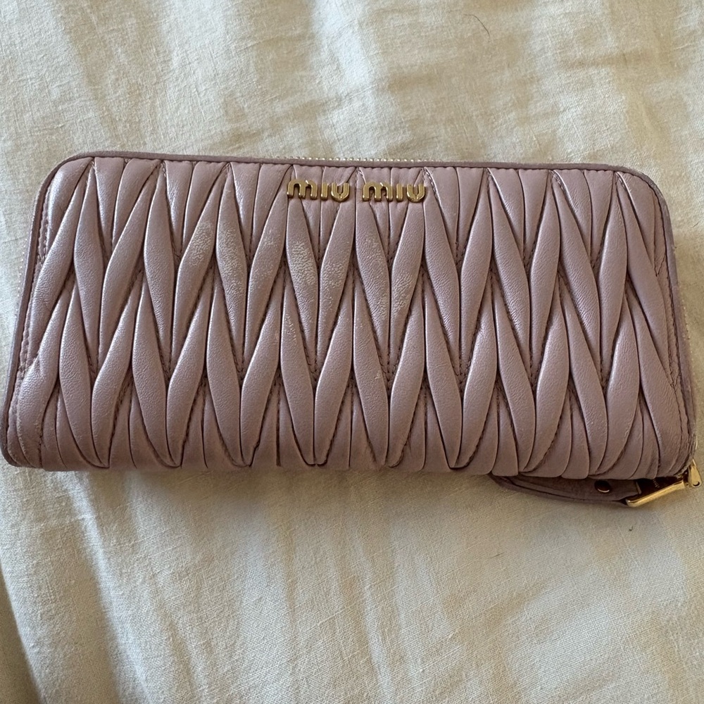 Miu Miu Mauve Matelassé Leather Wallet
